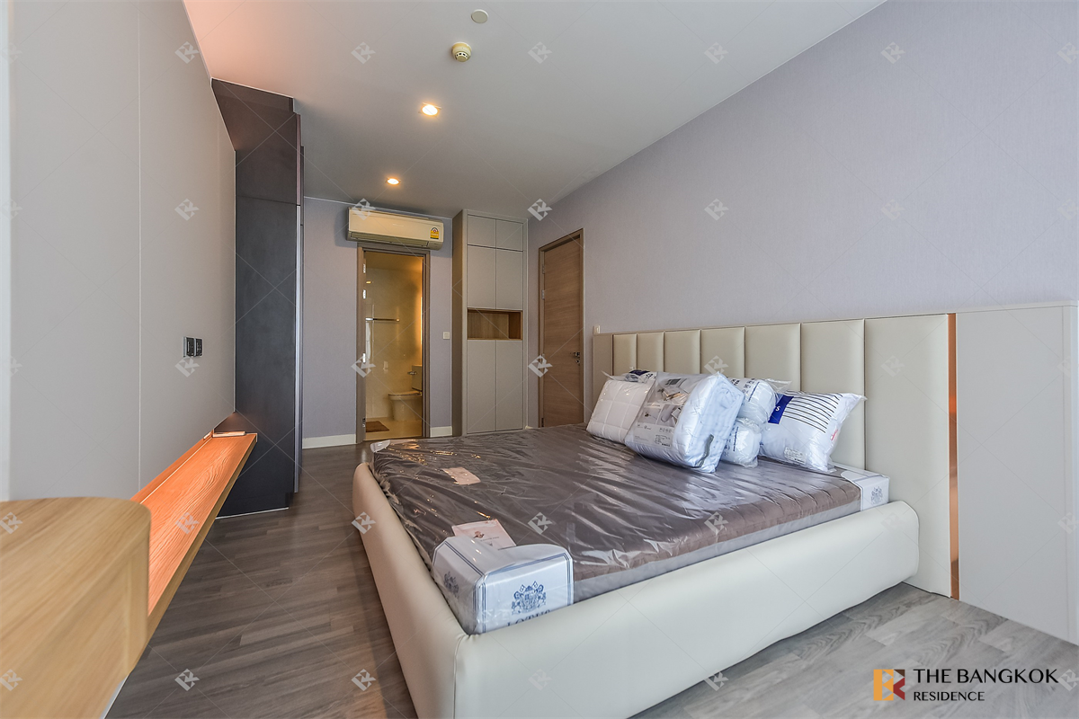 picture Easy Travel, Fully Utilized Space The Room Rama 4 near MRT Hua Lamphong Station - 4/10