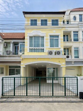Townhome Baan Klang Muang Srinakarin, 4 bedrooms, 5 bathrooms, near MRT Sri Lasalle, 600 m. Makro Srinakarin, land 27 sq m, usable area 400 sq m, 4