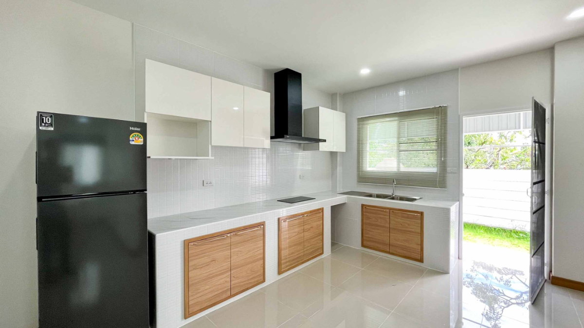 รูป 🏡 บ้าน 2 ชั้นให้เช่า ใกล้โรงเรียนนานาชาติปัญญาเด่น และกาดฝรั่ง หางดง ตกแต่งสไตล์มินิมอล | เฟอร์นิเจอร์ครบ | พร้อมเข้าอยู่ - รูปที่ 3/18