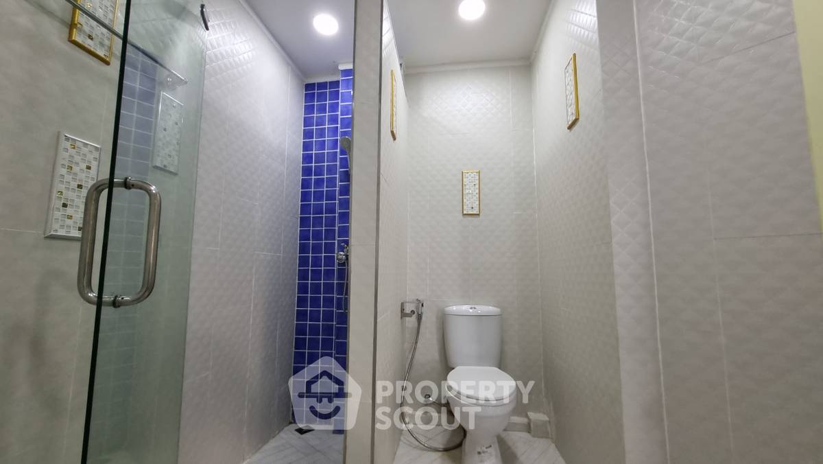 picture 2-BR 100 Sqm President Park Condominium By MRT Queen Sirikit (ID 3193437) - 8/11