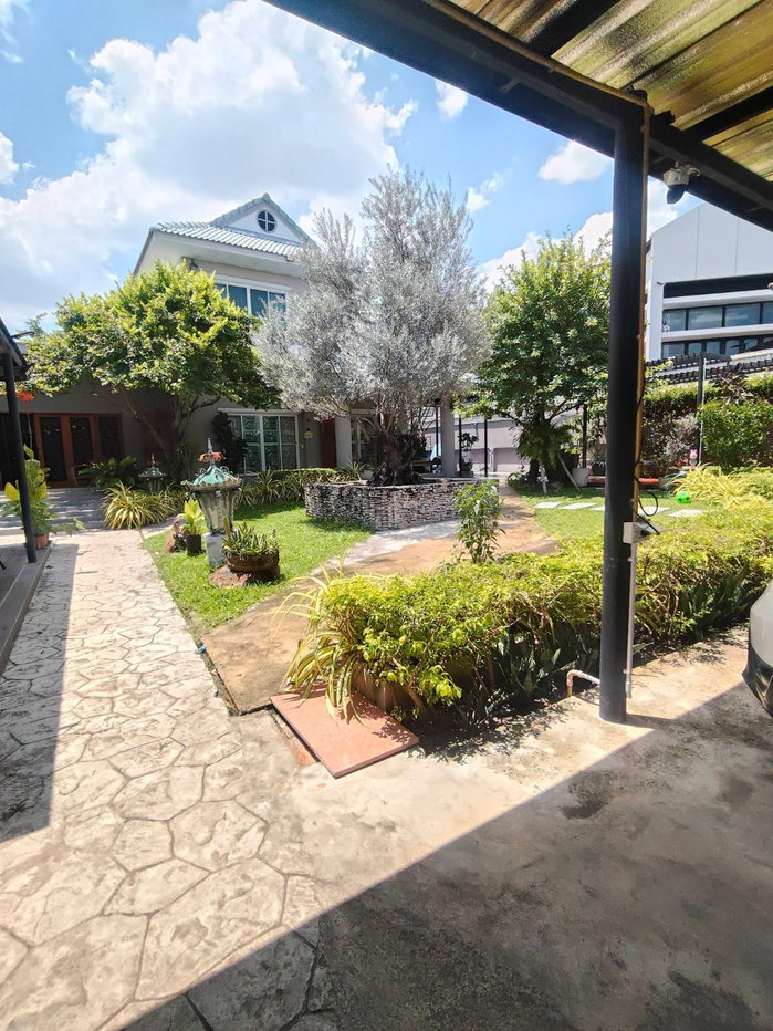 รูป ให้เช่าบ้านเดี่ยว ซอยนวมินทร์ 59 บึงกุ่ม | บ้านพื้นที่ใหญ่ 400 ตร.ม. | มีสวน | พร้อมเข้าอยู่ - รูปที่ 1/25