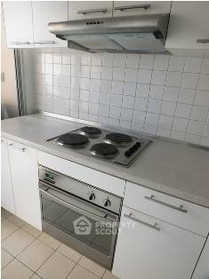 picture 2-BR Condo At Condo One X Sukhumvit 26 Near BTS Phrom Phong (ID 514210) - 4/6
