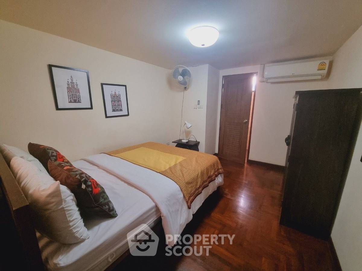 picture 4-BR 270 Sqm Townhouse At Baan Thai Villas, Khao Takiab (ID 2049581) - 7/8