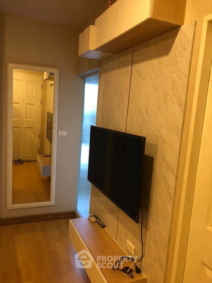 picture Great Value 1-BR Life @ Bts Phaholyothin 18, MRT Kamphaeng Phet 300m (ID 515952) - 10/11