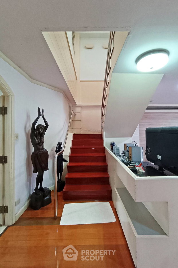 รูป คอนโดเลี้ยงสัตว์ได้ 4 ห้องนอน 410 ตร.ม. Premier Condominium ห่าง BTS พร้อมพงษ์ 300 เมตร (ID 3193392) - รูปที่ 15/26