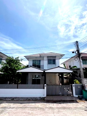 บ้านเดี่ยวให้เช่า : ให้เช่าบ้านหมู่บ้านกีรดา หนองมน บางแสน
บ้านพร้อมเข้าอยู่
