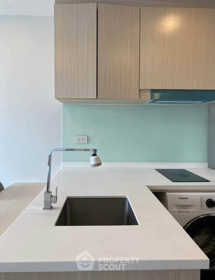 picture 1-BR Condo Serio Sukhumvit 50, 300m To BTS On Nut (ID 3192435) - 8/14