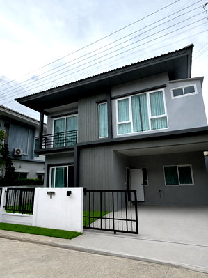 Twin houses for sale Bang Bua Thong Nonthaburi : Q District Westgate CEDAR Best Price