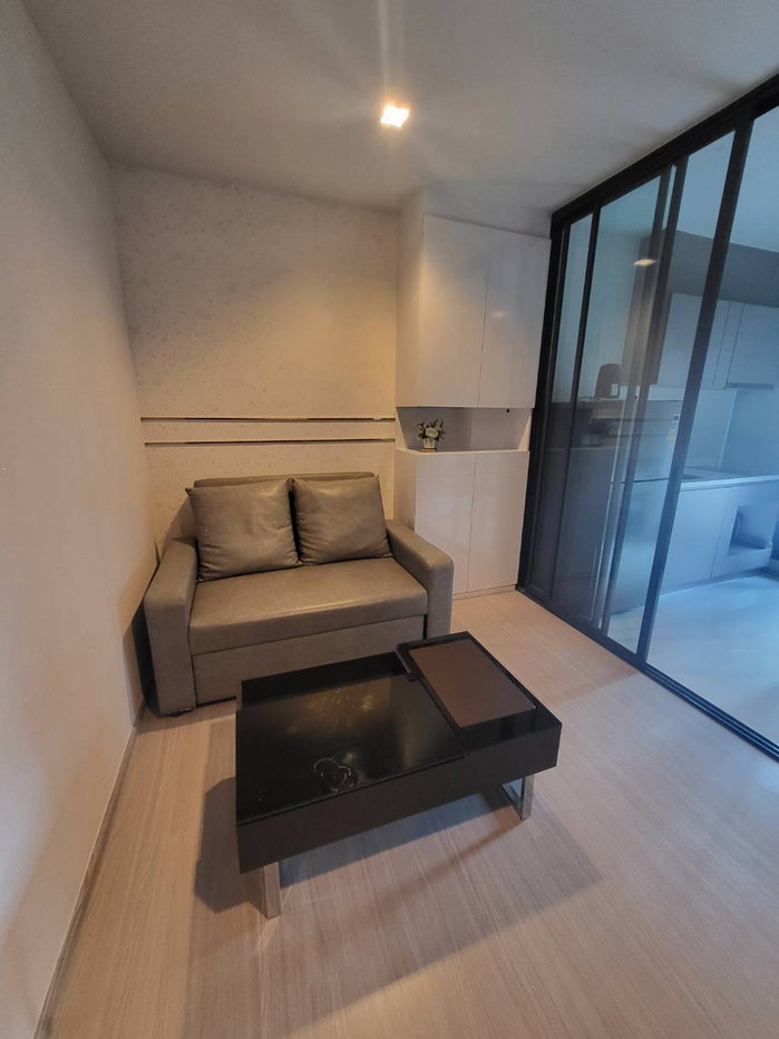 รูป Condo for RENT : Life Asoke Rama 9 𝐒𝐢𝐳𝐞 : 35 sqm. 1 Bed / 1 Bath /ครัวปิด / City View 𝐅𝐥𝐨𝐨𝐫 : 36 Tower: A ✅ Fully furnished - รูปที่ 2/9
