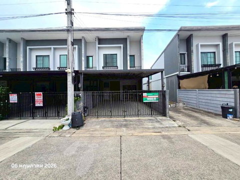 TOWN HOUSE 24.1 Sq.w. Khlong Sam Wa Bangkok for 3.6M