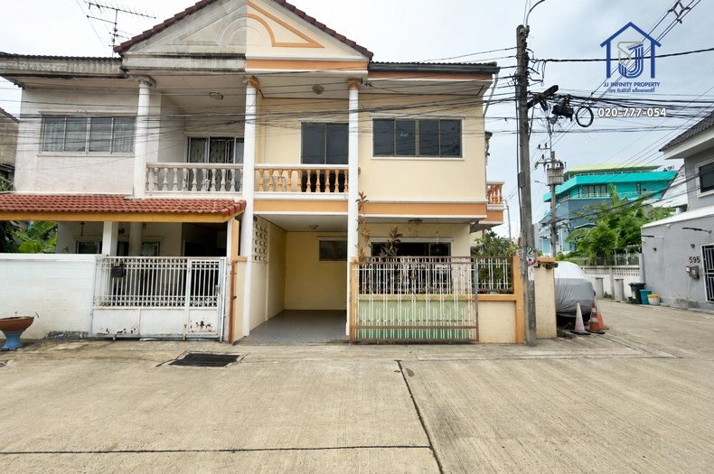 รูป ขายทาวน์เฮ้าส์ 2 ชั้น หมู่บ้านปรางทิพย์ หลังมุม 35 ตร.ว. ซอยลาดพร้าว95 ใกล้รถไฟฟ้า MRT ลาดพร้าว - รูปที่ 1/14