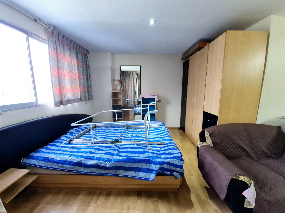 picture 15,000 baht/month 1/1 bed First Sukhumvit 1 BTS Ploenjit - 2/12
