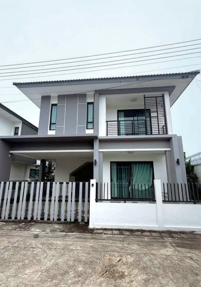 รูป #บ้านเช่าระยอง
บ้านเดี่ยว 2 ชั้นให้เช่า พร้อมเฟอร์นิเจอร์
โครงการเดอะโฮม บ้านฉาง–ระยอง
ให้เช่า 23,500 - รูปที่ 1/30
