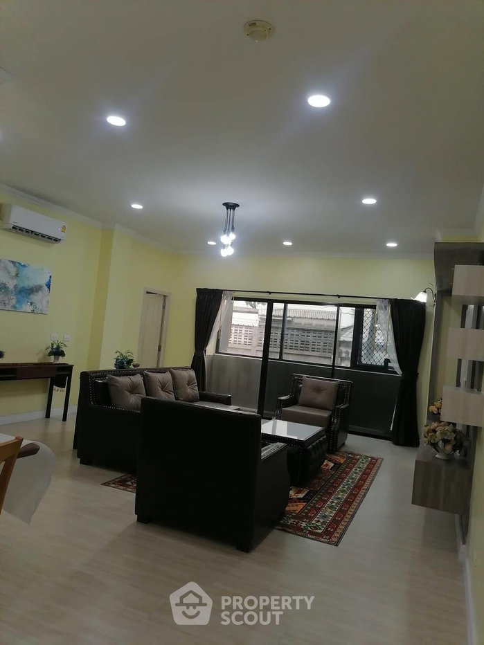 picture 2-BR 100 Sqm President Park Condominium By MRT Queen Sirikit (ID 3193437) - 10/11