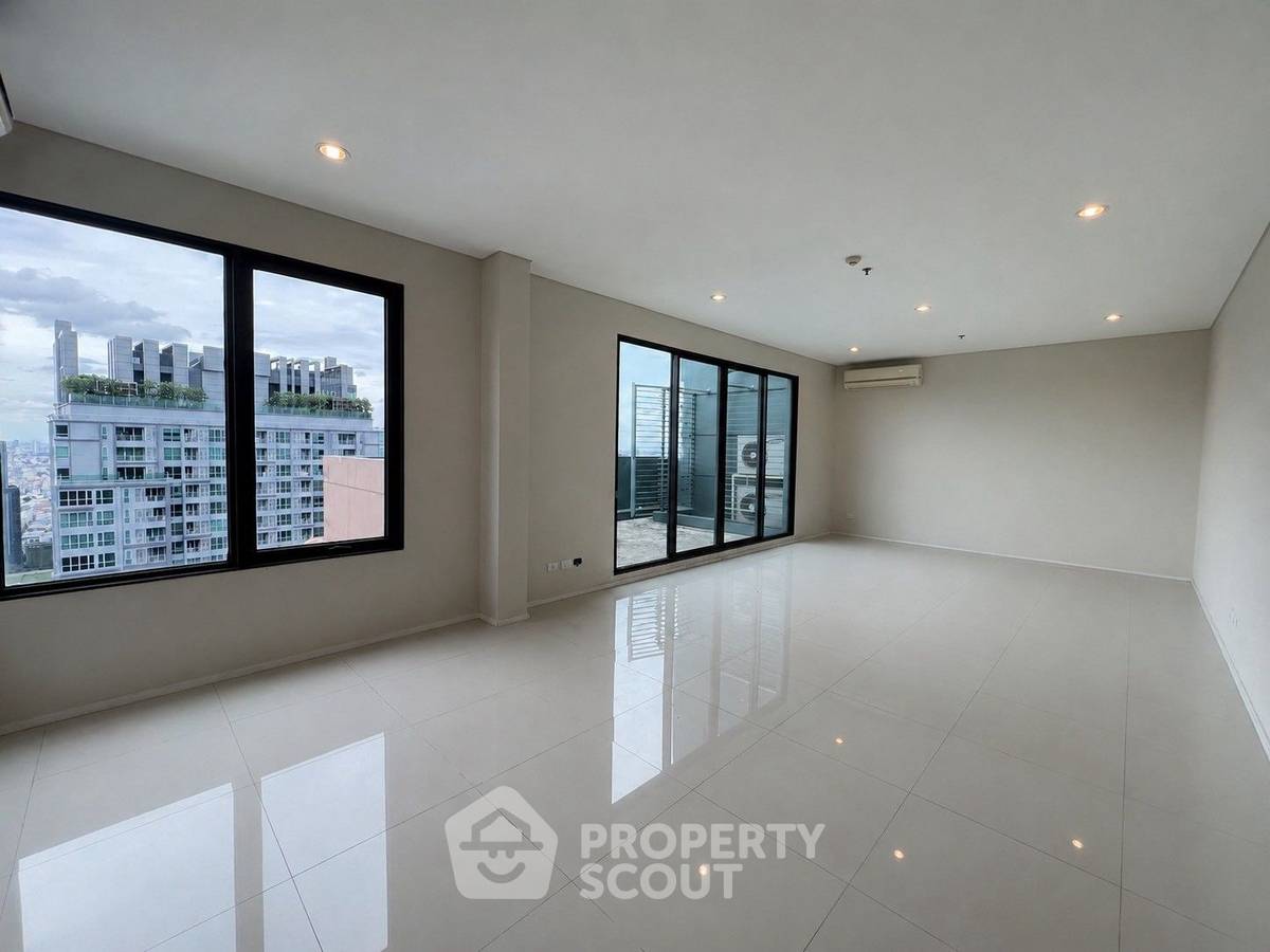 picture 42nd-Floor 5-BR 301 Sqm Villa Asoke 200m To MRT Phetchaburi (ID 3194622) - 3/13