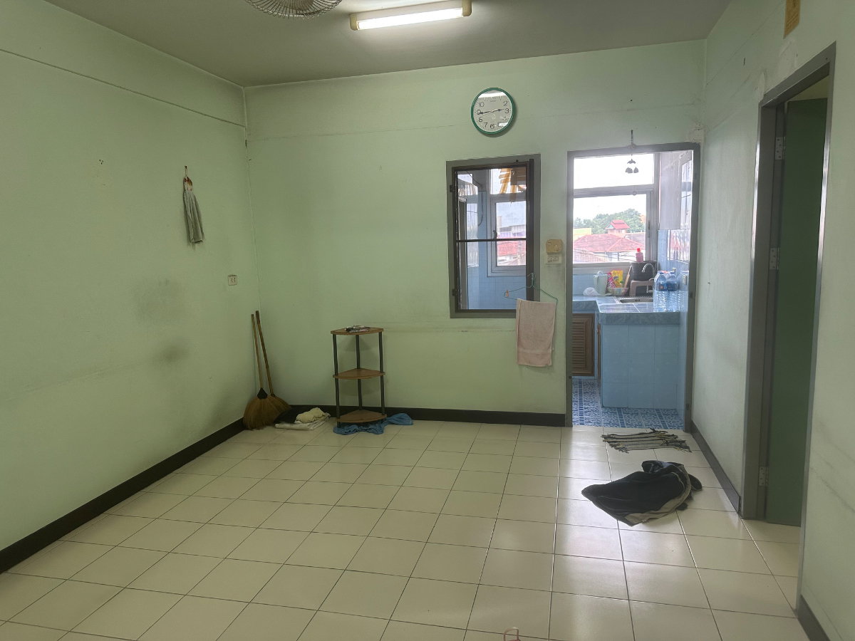 picture Condominium for sale in Min Buri, Ramintra 127,  (intersection 1). - 2/6
