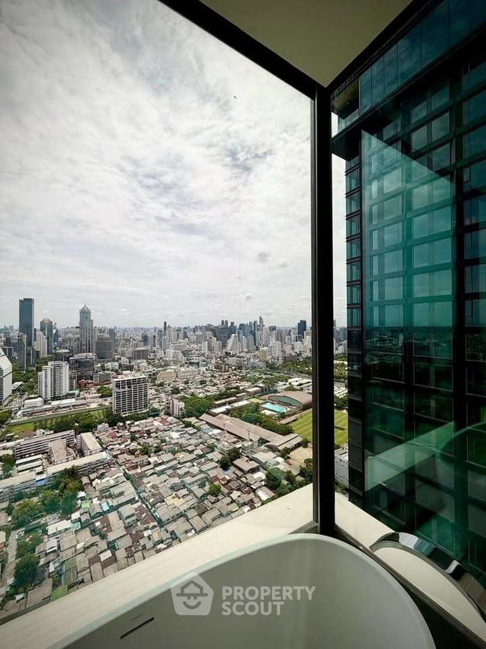 picture 36th-Floor 3-BR At One 89 Wireless, 200m To MRT Lumphini (ID 3193125) - 11/12