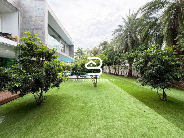 picture Pool Villa for sale at Windmill Golfcourse - 7/32