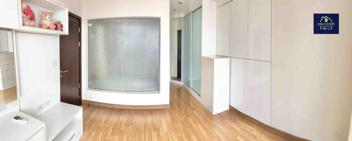 picture For rent: Exclusive Corner Unit at Le Luk Condo – Steps from BTS Phra Khanong - 20/66