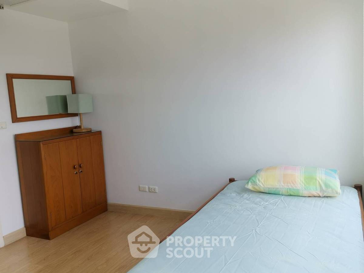 รูป คอนโด 2 ห้องนอน ชั้น 26 ขนาด 114 ตร.ม. ให้เช่า Supalai Casa Riva (ID 998352) - รูปที่ 7/15