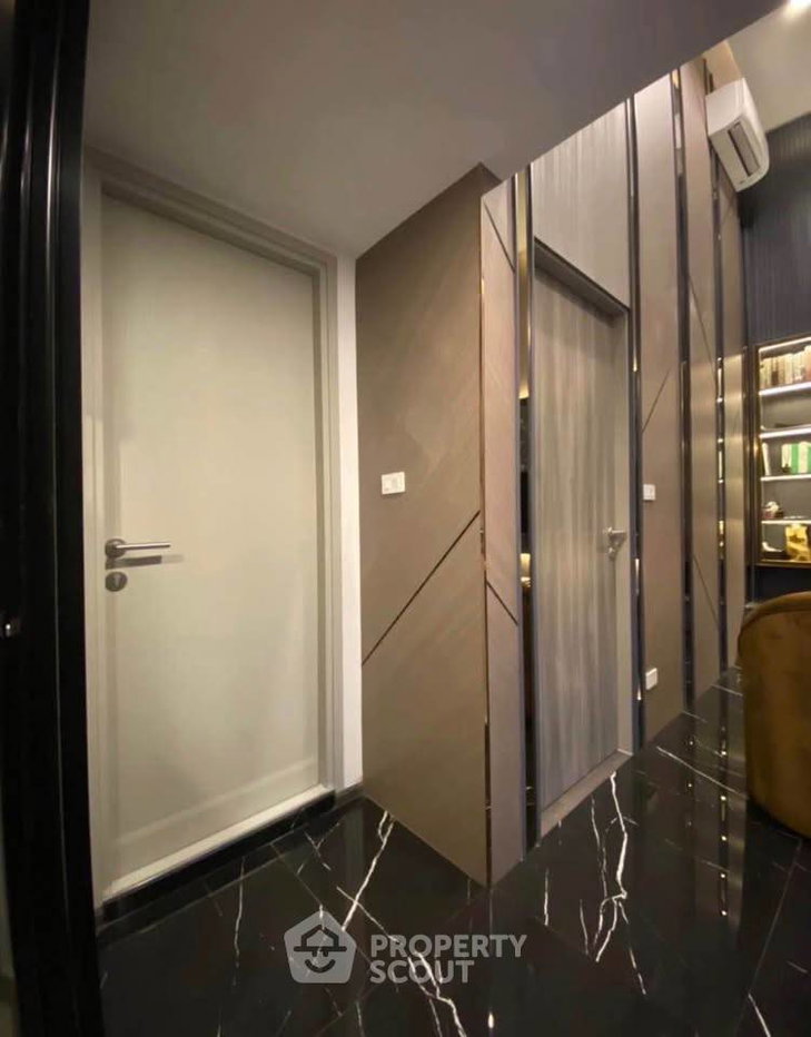 picture 29th-Floor 2-BR Knightsbridge Space Ratchayothin Near BTS Ratchayothin (ID 3136026) - 2/17