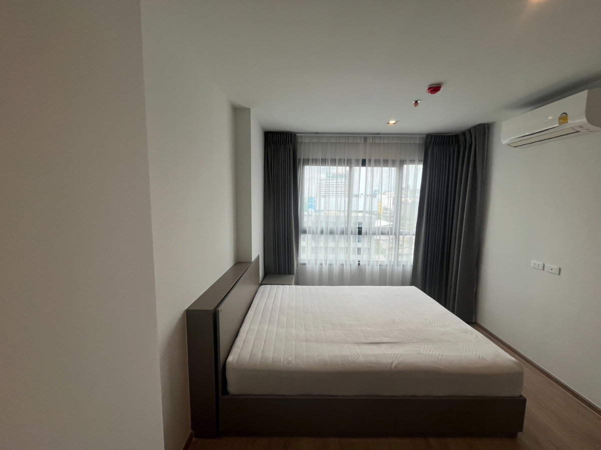 รูป IDEO Rama 9 - Asoke | ราคา 17,000 บาท | ห้องใหม่ ทำเลดี เฟอร์นิเจอร์ครบ พร้อมอยู่ - รูปที่ 4/9