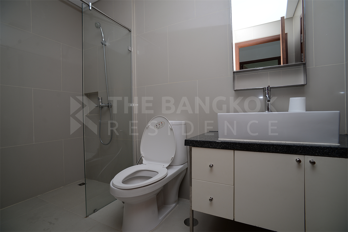 picture Easy Travel, Fully Utilized Space Villa Sathorn near BTS Krung Thonburi - 9/10