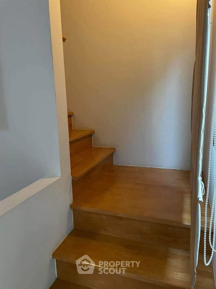 picture 1-BR Condo At UNiO Sukhumvit 72 Phase 2 Near BTS Bearing (ID 3101989) - 16/28