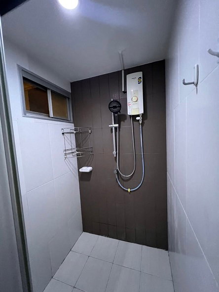 รูป 🏡 U Delight @ Huai Khwang Station | ห้องมุม 43 ตร.ม. ตึก A ชั้น 16 มี **2 ระเบียง + วิวเมือง** ห้องค่อนข้างโปร่ง และมีมุ้งลวด - รูปที่ 14/15