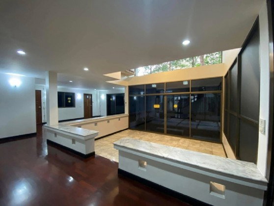 รูป ให้เช่าบ้านเดี่ยว 2 ชั้น ทำเล ประชาอุทิศ เหม่งจ๋าย เข้าซอย 150 เมตร / แอร์ 8 เครื่อง / เหมาะเป็นสำนักงาน , ไลฟ์สด , online , จดบริษัทได้ - รูปที่ 5/13