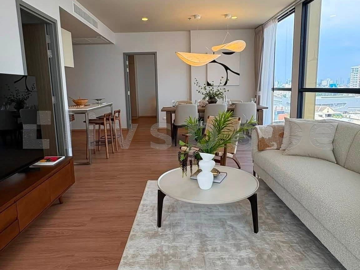 picture ▚ L0FC49ツ FOR RENT: The Issara Sathorn 2 Bed 2 Bath 90sqm Beautifully Decorated High Floor Unblocked View Cool Facing✨ - 4/18