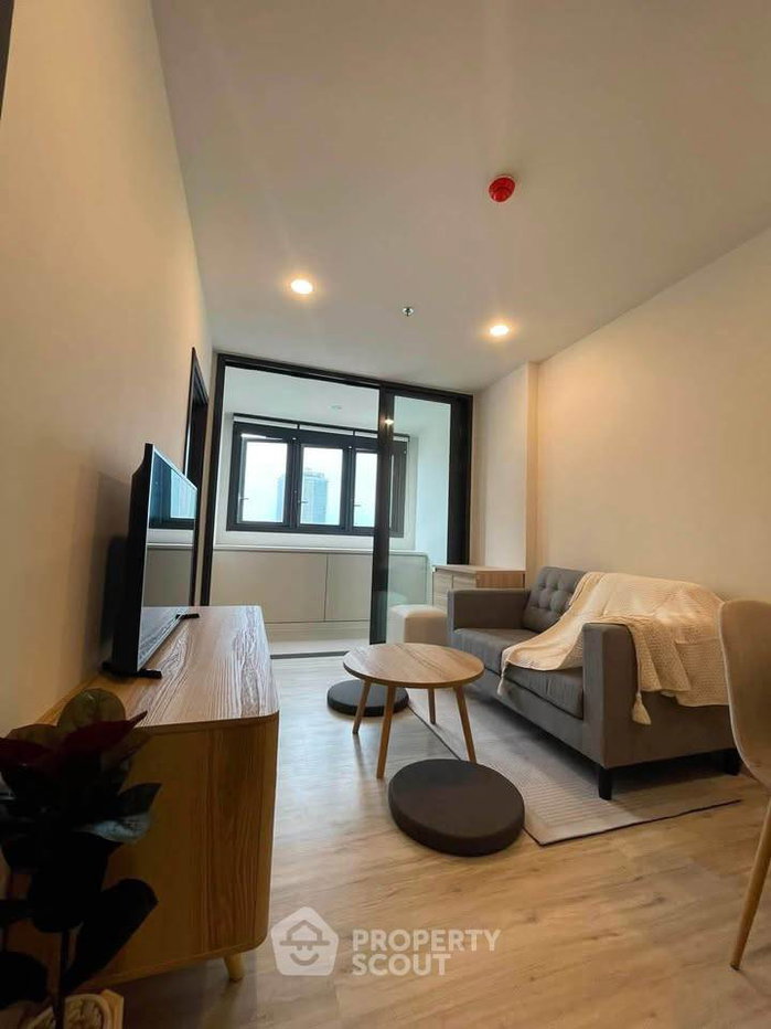 picture 1-BR Condo At XT Huaikhwang, 100m To MRT Huai Khwang (ID 3194183) - 3/7