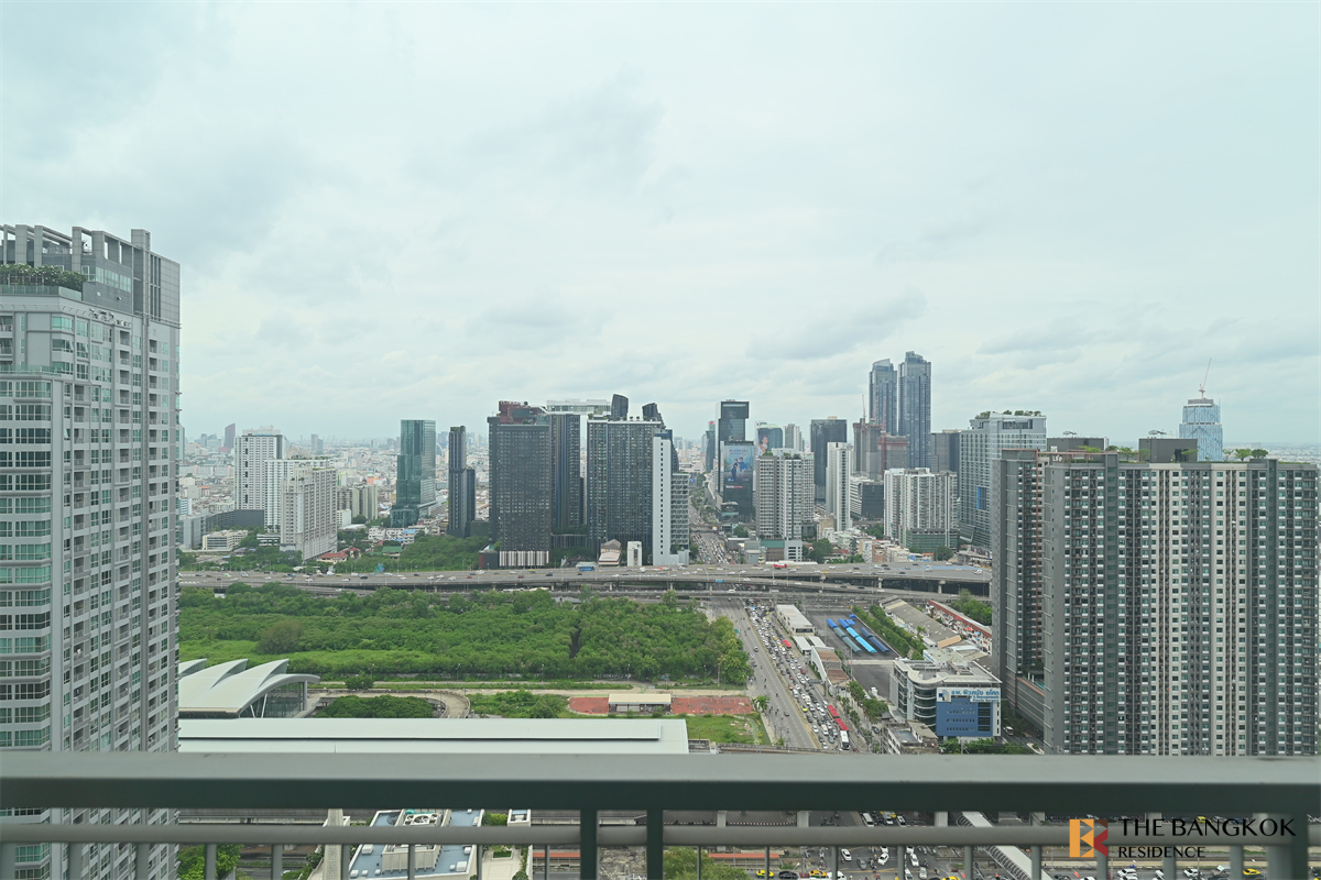 picture Q Asoke near MRT Phetchaburi Station Easy Travel, Fully Utilized Space - 5/10