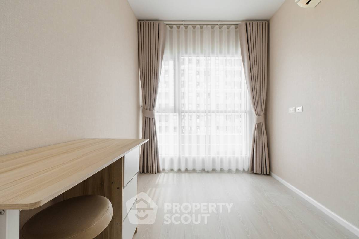 picture 1-BR Condo At Aspire Rama 9 Near MRT Phra Ram 9 (ID 3193737) - 8/13