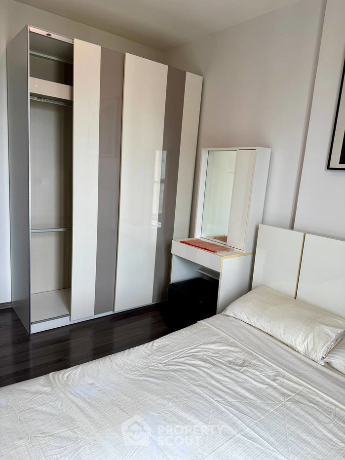 picture 17th-Floor 1-BR At The Base Park East Sukhumvit 77, BTS On Nut (ID 2319265) - 3/16