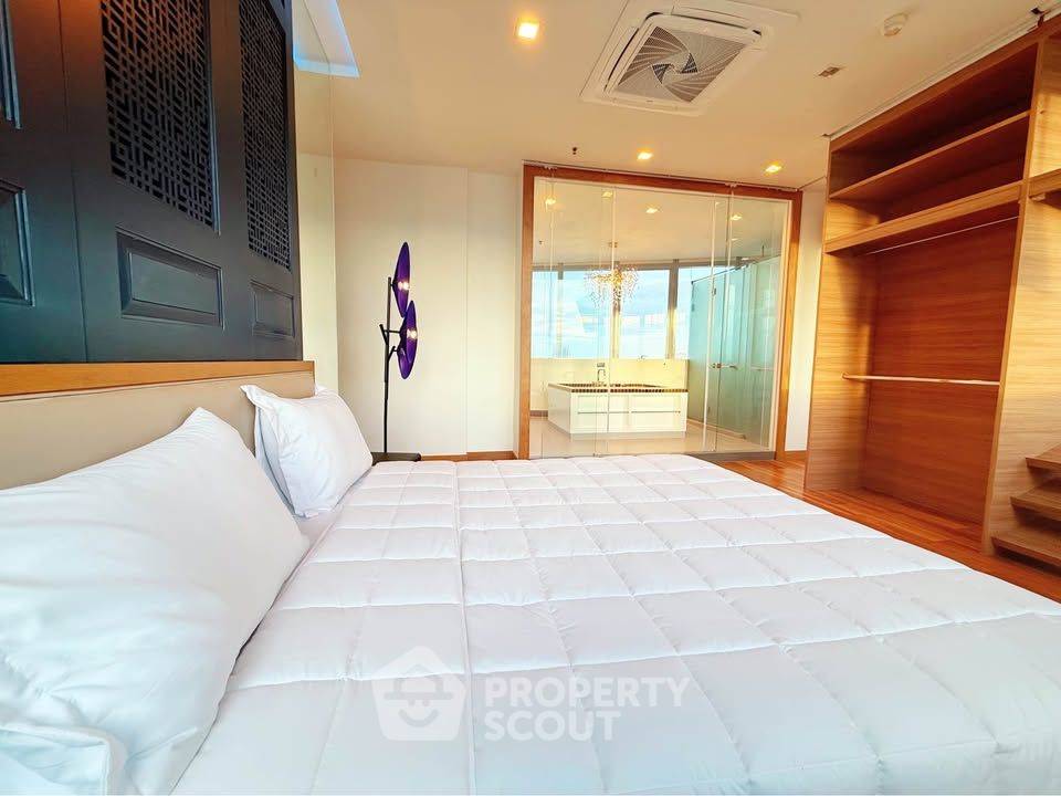 รูป 260 ตร.ม. 3 ห้องนอน ชั้น 40-41 Millennium Residence @ Sukhumvit Condominium BTS อโศก (ID 3194046) - รูปที่ 10/27