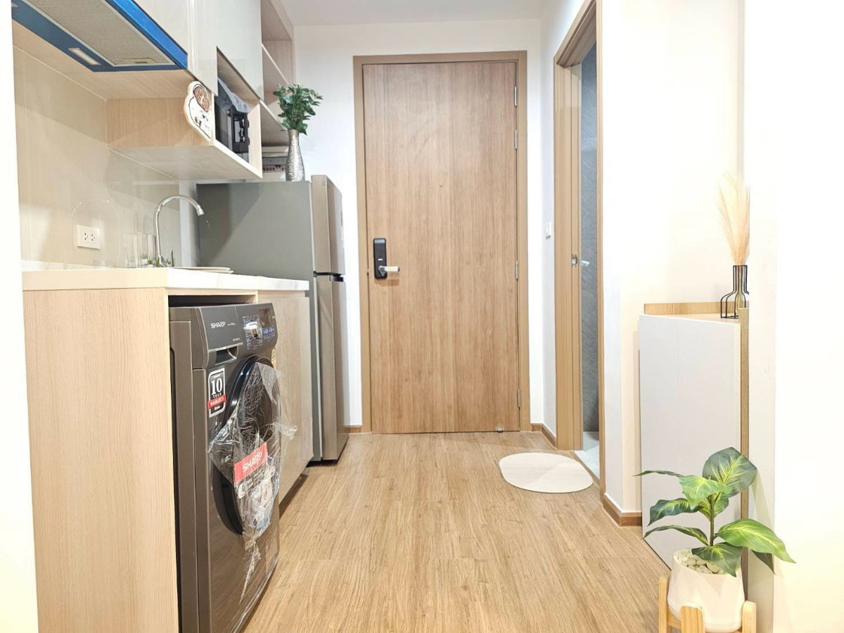 รูป ให้เช่า The Livin Ramkhamhaeng ห้องใหม่มือ 1 วิวสระ ใกล้ MRT ลำสาลี เพียง 11,500 บาท - รูปที่ 9/13