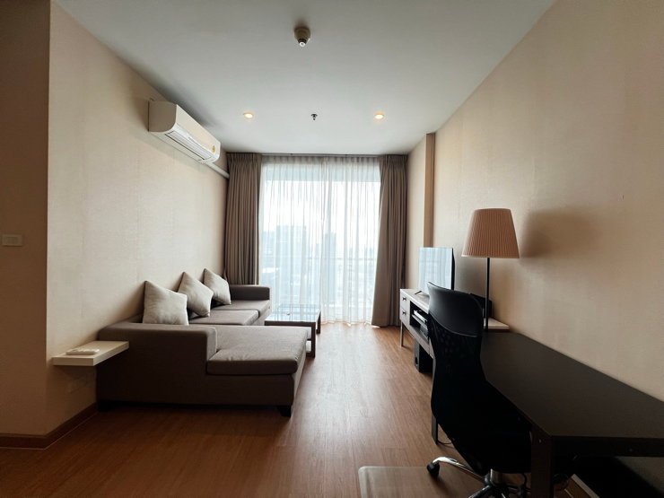 🔥 เช่าด่วน ห้องใหญ่ราคาถูกสุด Villa Ratchathewi — ห้องใหญ่ 1 ห้องนอน  23,000 ฿/เดือน 🔥