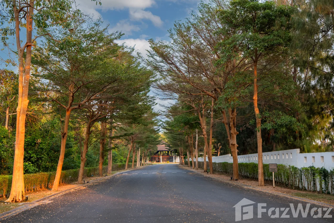 รูป บ้านเดี่ยวให้เช่า 4 ห้องนอน ในโครงการ เดอะ วิลเลช แอด ฮอร์สชู พอยท์ 6210855 - รูปที่ 9/31