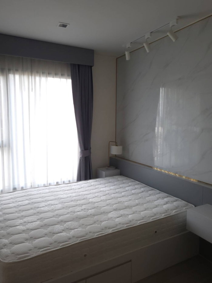 รูป Condo for RENT : Life Asoke Rama 9 𝐒𝐢𝐳𝐞 : 35 sqm. 1 Bed / 1 Bath /ครัวปิด / City View 𝐅𝐥𝐨𝐨𝐫 : 36 Tower: A ✅ Fully furnished - รูปที่ 4/9