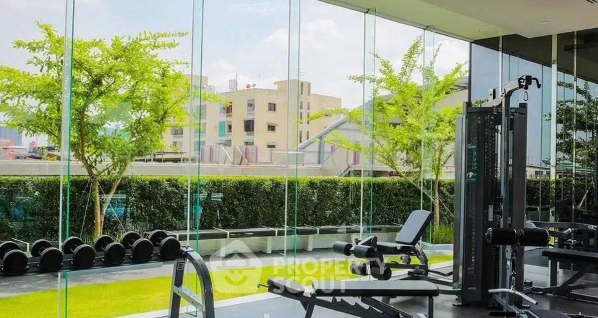 picture 100m To MRT Tao Poon, 1-BR Condo At Chewathai Interchange (ID 3190061) - 5/6