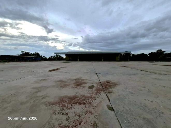 picture FACTORY 13467 Sq.w. Bung Samakkhi Kamphaeng Phet for 29.5M - 2/59