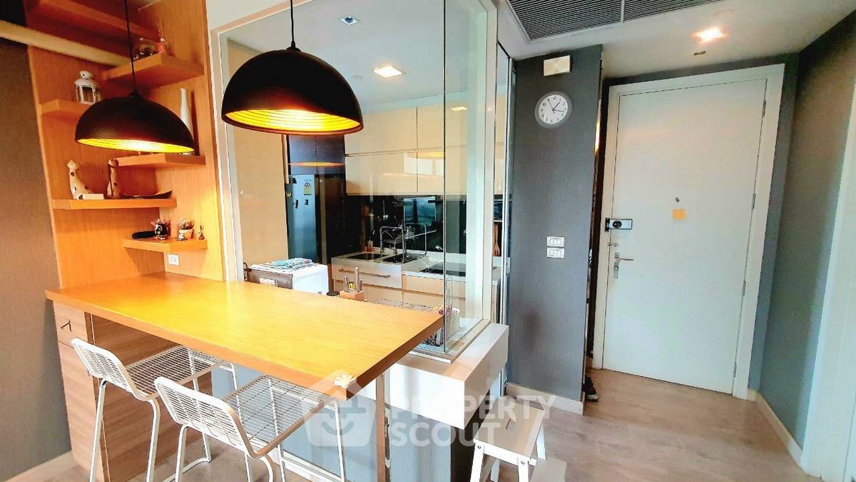รูป ใกล้ BTS ปุณณวิถี 100 เมตร | คอนโด 2 ห้องนอน The Room Sukhumvit 62 (ID 3192405) - รูปที่ 6/12