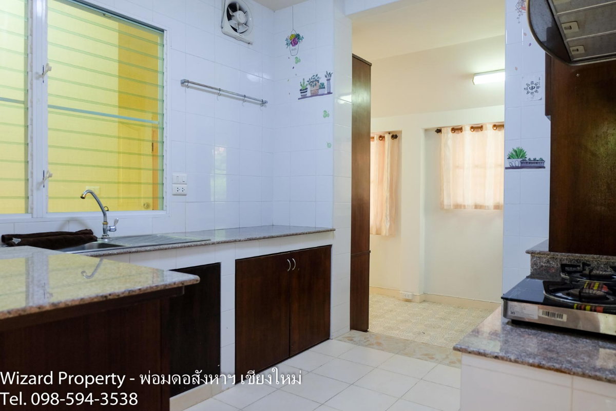 รูป บ้าน 2 ชั้นให้เช่า ติดป่าดอยสุเทพ วิวภูเขา | น้ำแพร่ หางดง เชียงใหม่ บ้านในโครงการหรู • ฟังก์ชันครบ • เฟอร์นิเจอร์ครบ • มีส่วนกลาง - รูปที่ 27/32