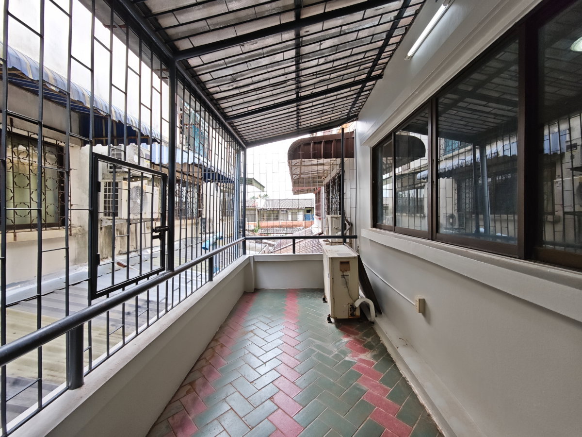 รูป #ให้เช่าบ้านสุขุมวิท77 #ให้เช่าบ้านอ่อนนุช  #ให้เช่าทาว์นโฮมอ่อนนุช 3 ชั้น ถนนสุขุมวิท ถนนอ่อนนุช ซอยอ่อนนุช17 ขนาด 21.2 ตรว.  260 ตรม.  - รูปที่ 23/34