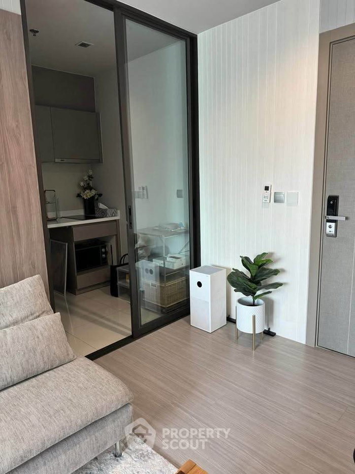 picture 37th-Floor 1-BR Life Asoke - Rama 9, 300m To MRT Phra Ram 9 (ID 3194127) - 5/10