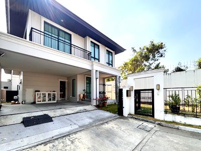 Houses for sale Prawet : Special Price Setthasiri Pattanakarn 10.5 m.