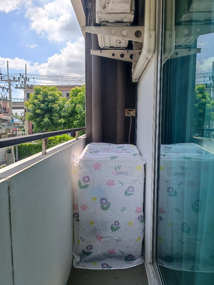 picture Urgent Sale Plum Condo Phaholyothin 89 Phase 3 - 11/12