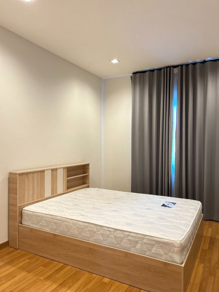 picture Luxury Homes, Laddarom Elegance, Ruamchok, 2 Houses Available, in a premium residential community. - 20/38