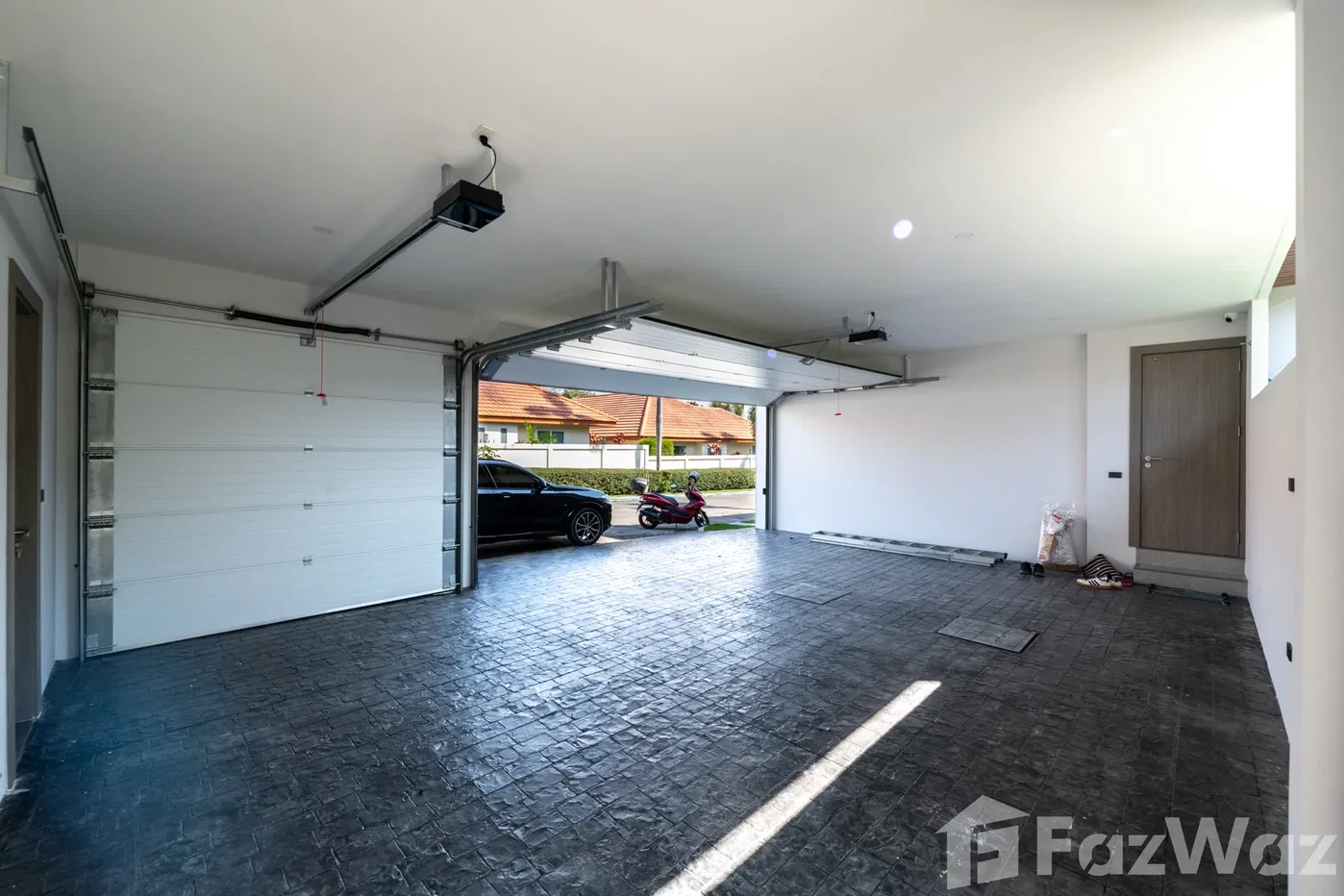 รูป บ้านเดี่ยวให้เช่า 4 ห้องนอน ในโครงการ เดอะ วิลเลช แอด ฮอร์สชู พอยท์ 6210855 - รูปที่ 21/31
